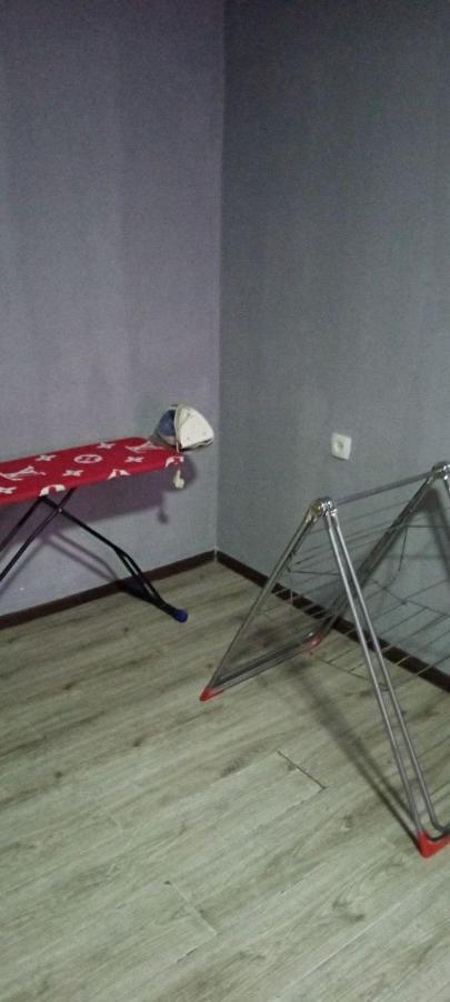 塔什干A Cozy Bedsit!公寓 外观 照片